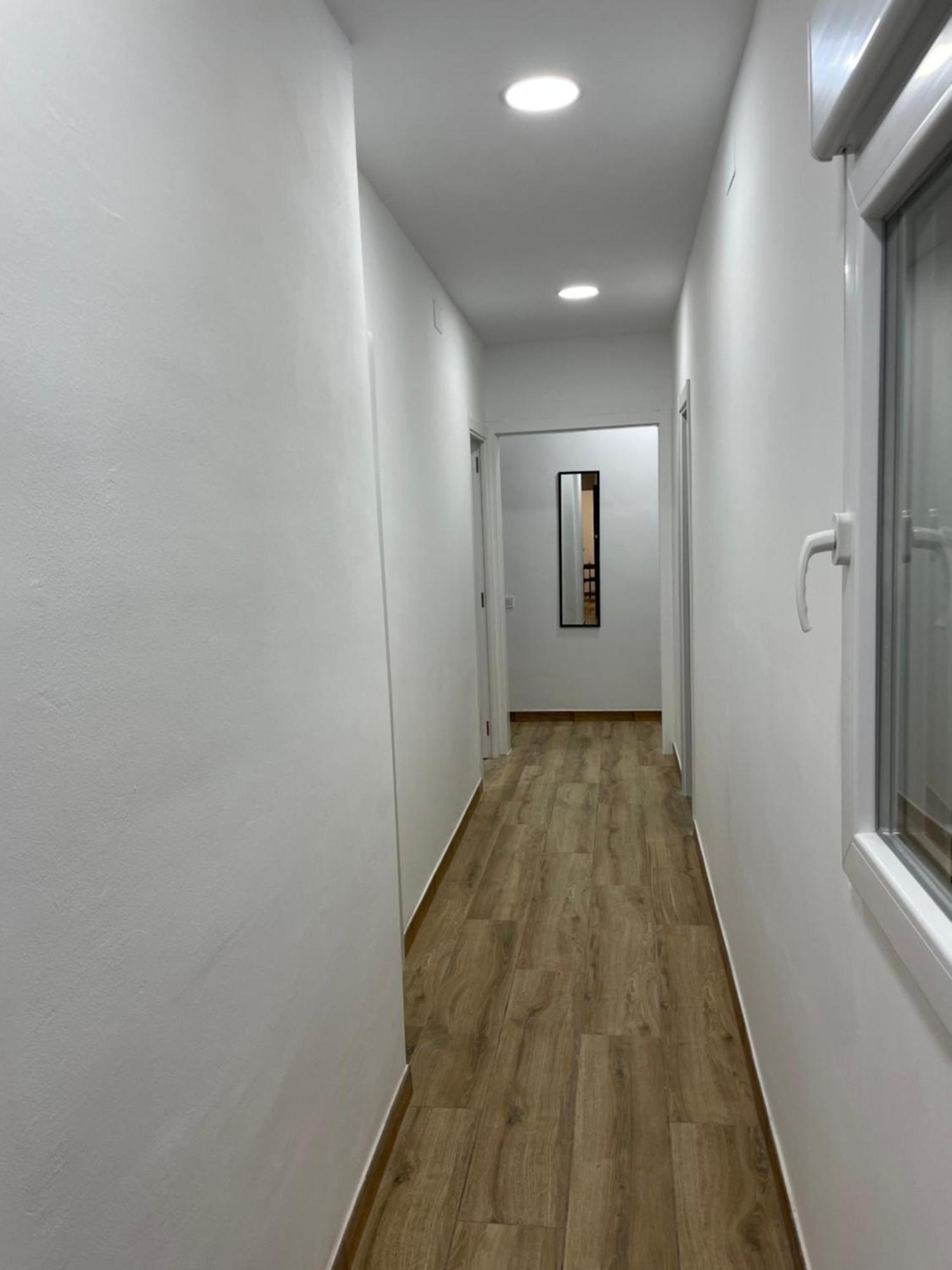 Apartamentos Tarradellas Sants Estacio Barcelona Exterior foto