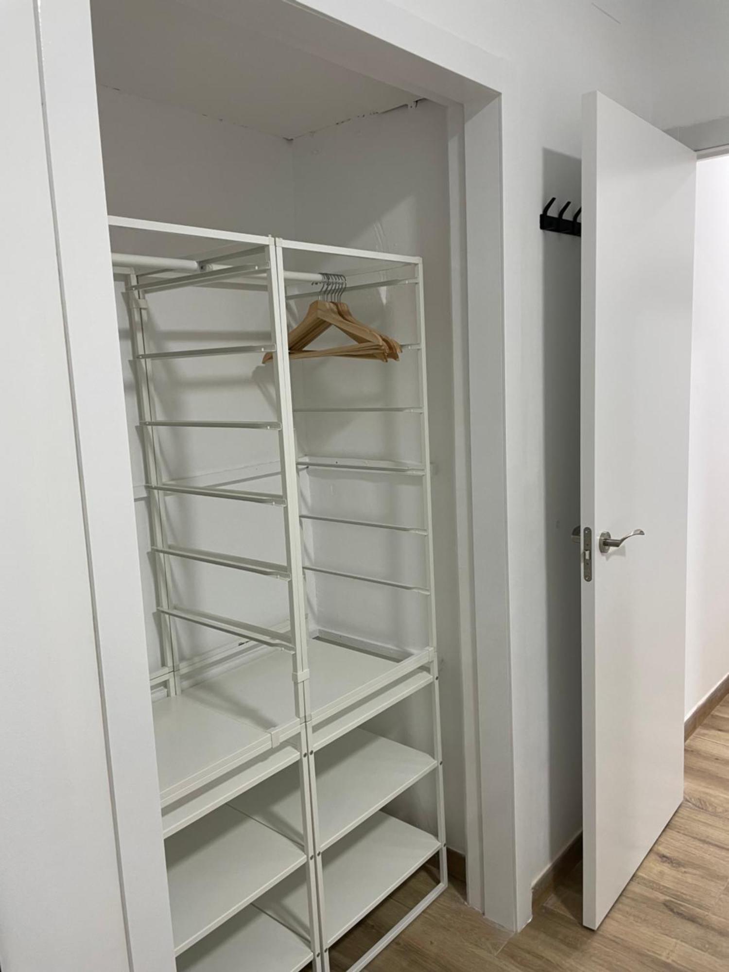 Apartamentos Tarradellas Sants Estacio Barcelona Exterior foto